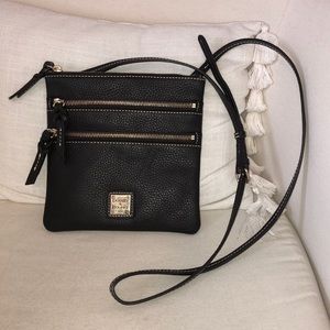 Dooney & Bourke crossbody bag
